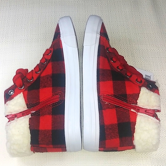 US Sports High-Top Sneakers - Picture 3 of 8